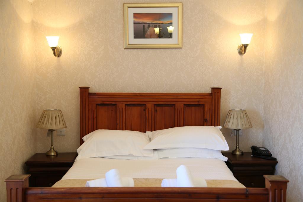 Keswick Park Hotel ภายนอก รูปภาพ